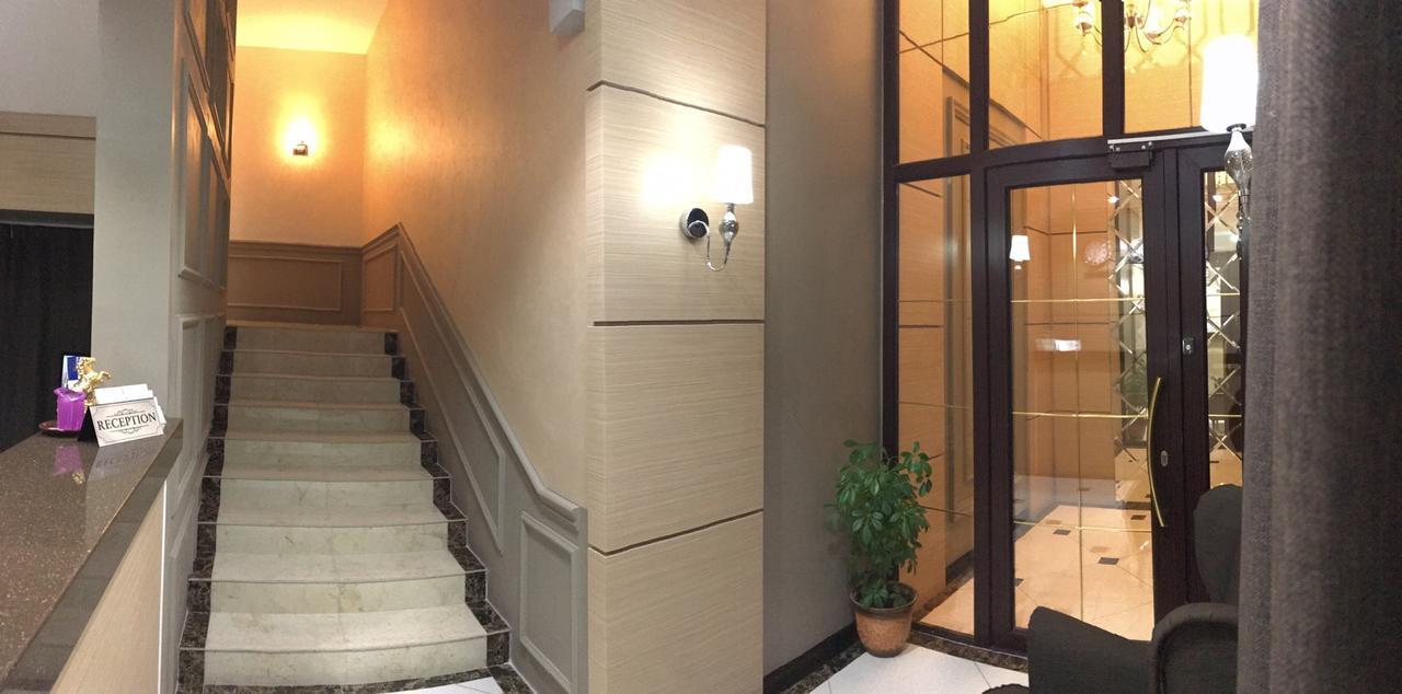 Orynbor Boutique Hotel Астана Екстериор снимка