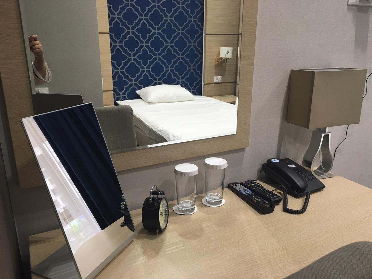 Orynbor Boutique Hotel Астана Екстериор снимка