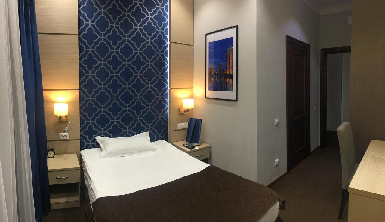 Orynbor Boutique Hotel Астана Екстериор снимка